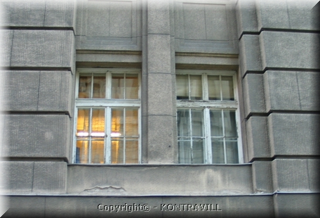 EP_0212_056_a.JPG
